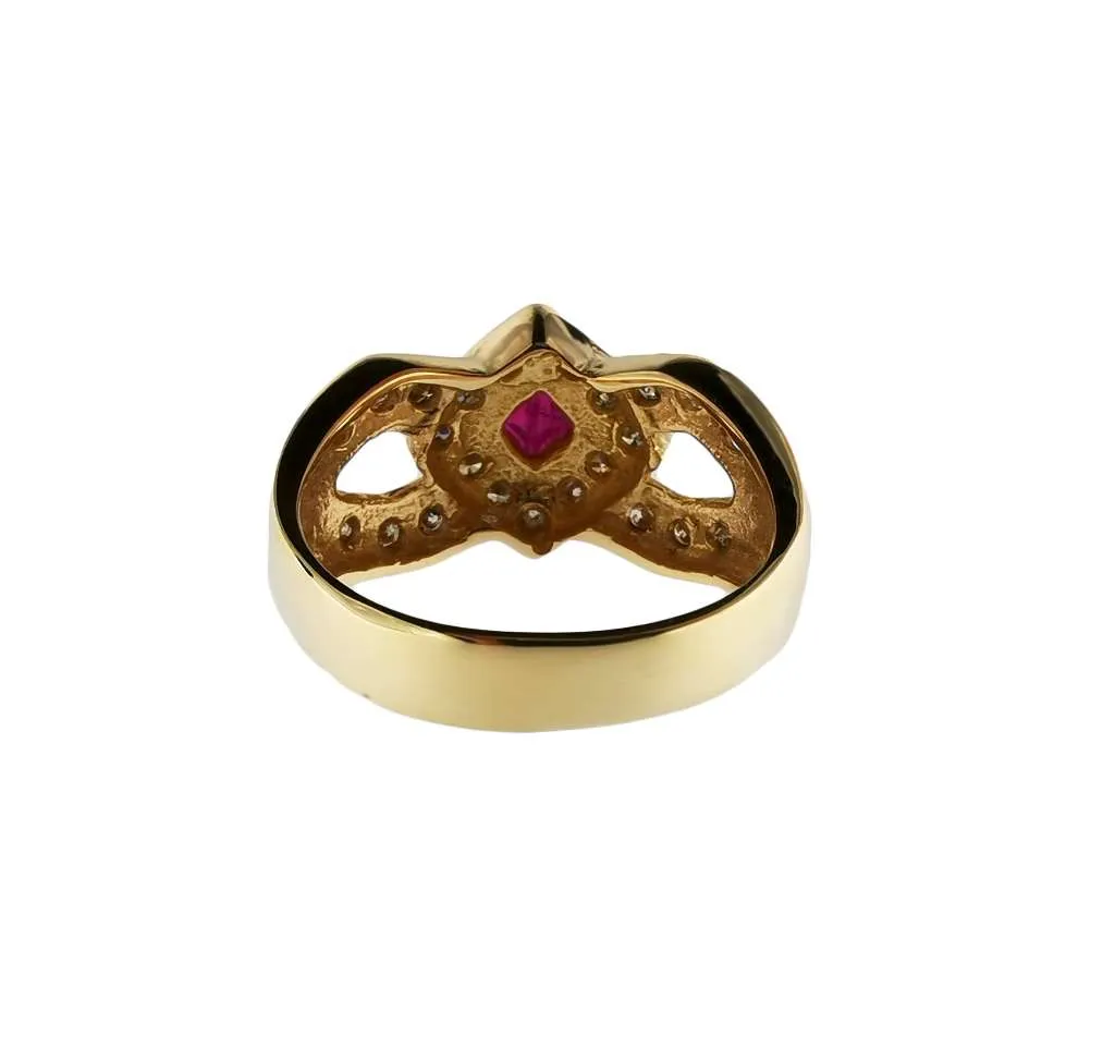 18kt yellow gold ruby and diamond ring