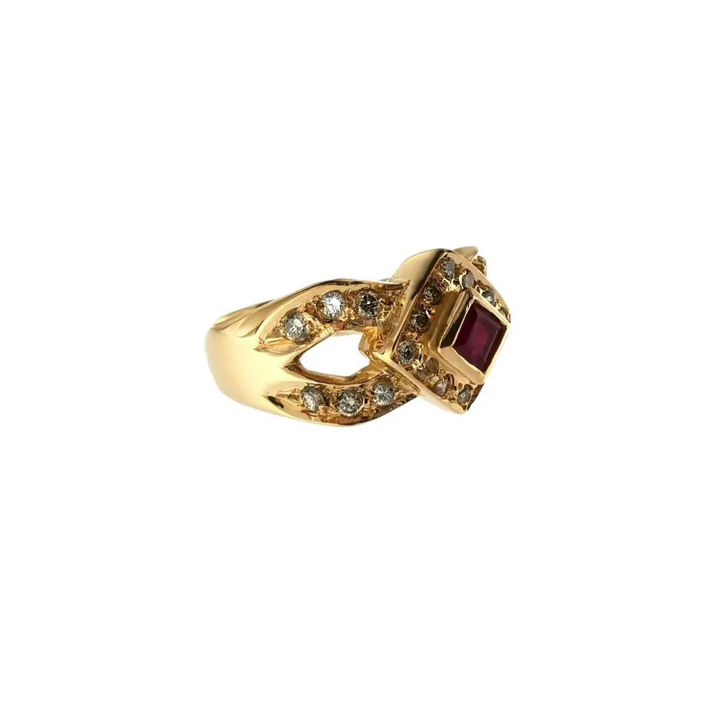 18kt yellow gold ruby and diamond ring
