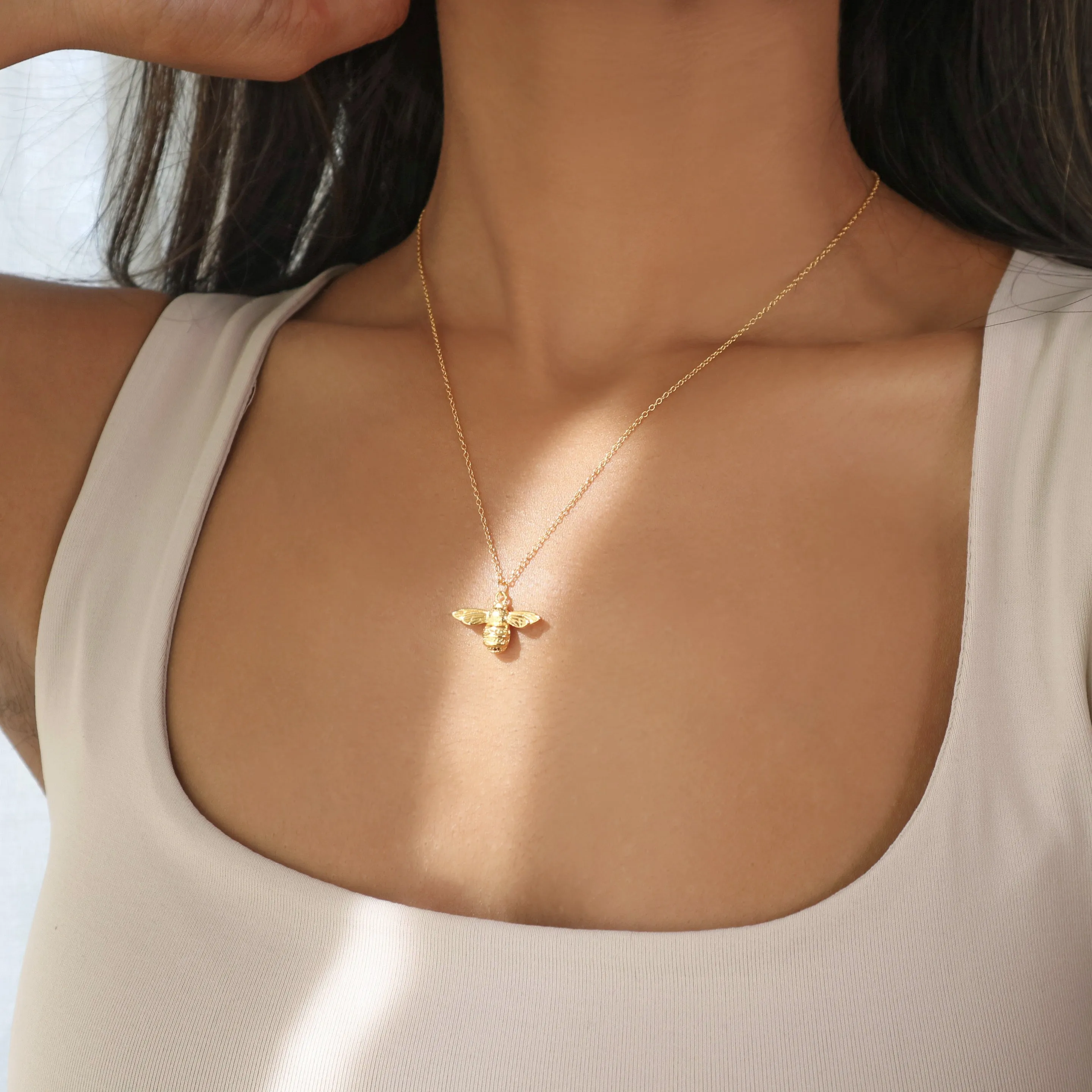 Queen Bee Necklace (Gold)