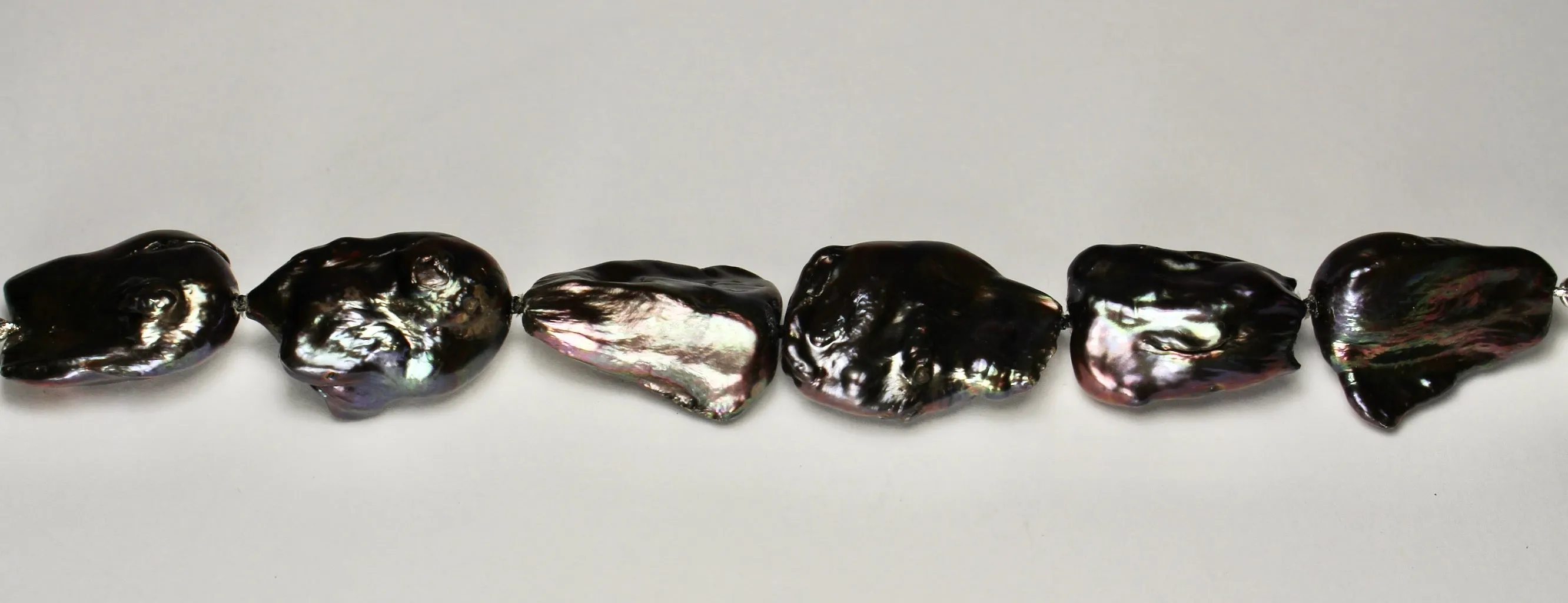 Wabi Sabi Large Black Pearl Bracelet
