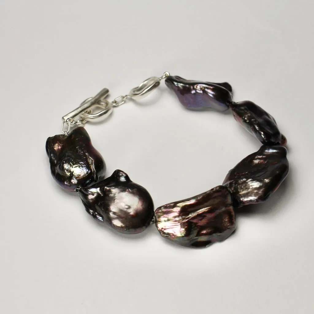 Wabi Sabi Large Black Pearl Bracelet